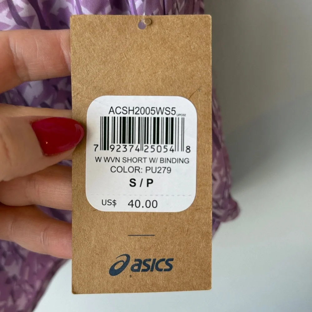 ASICS NWT Women’s‎ Running Shorts with Liner